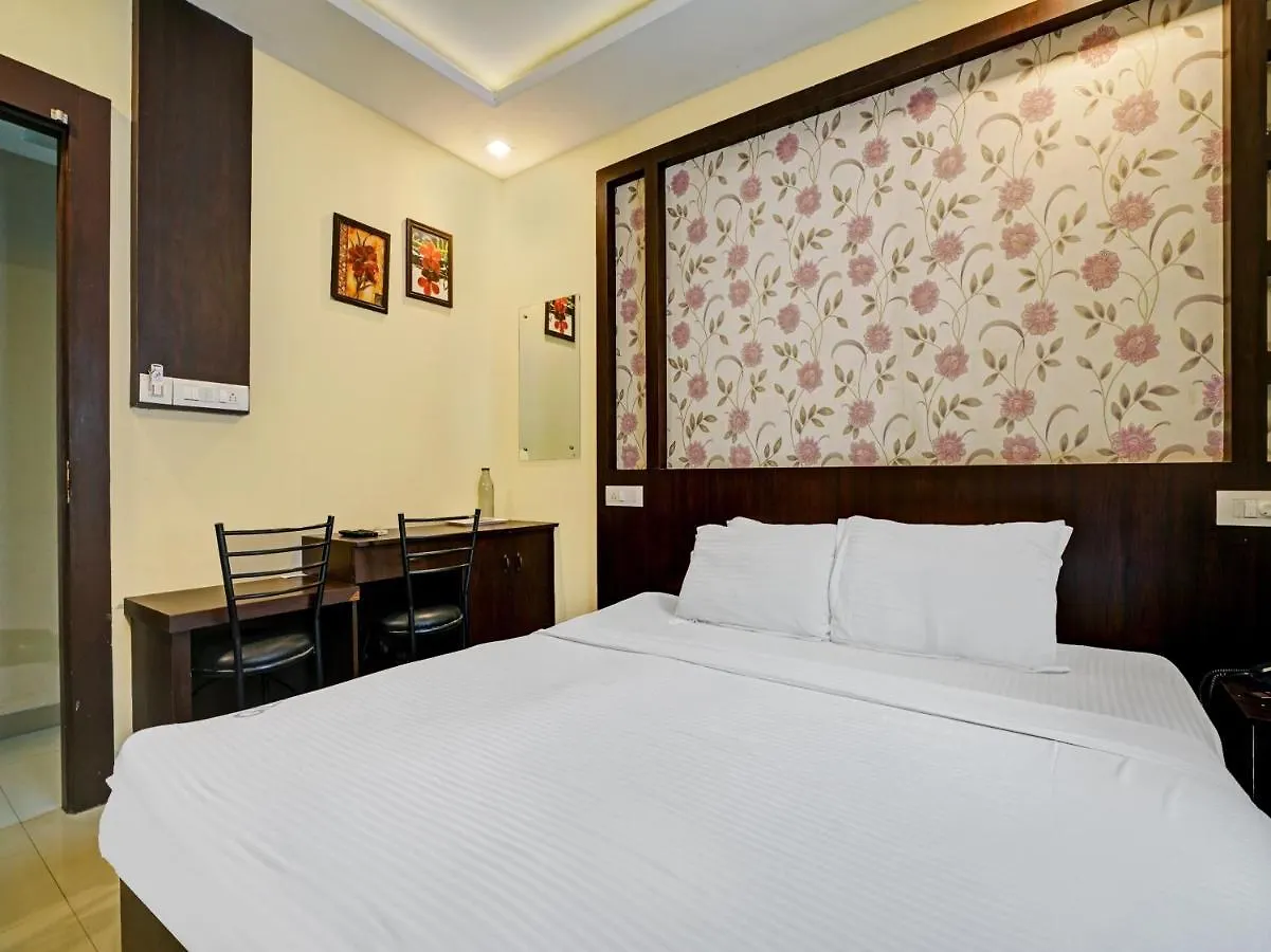 Galaxy Inn Kochi Ινδία